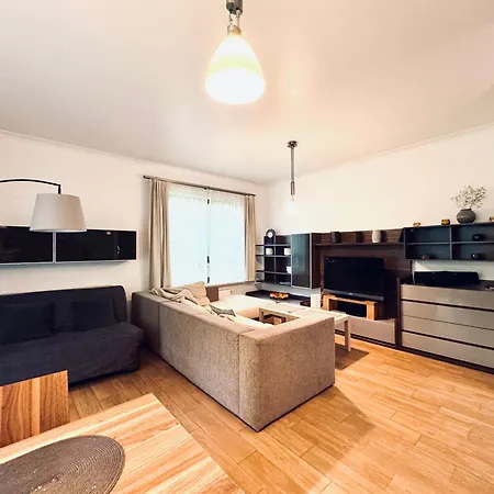 Shadow Retreat By Fiesta Apartman Sopot